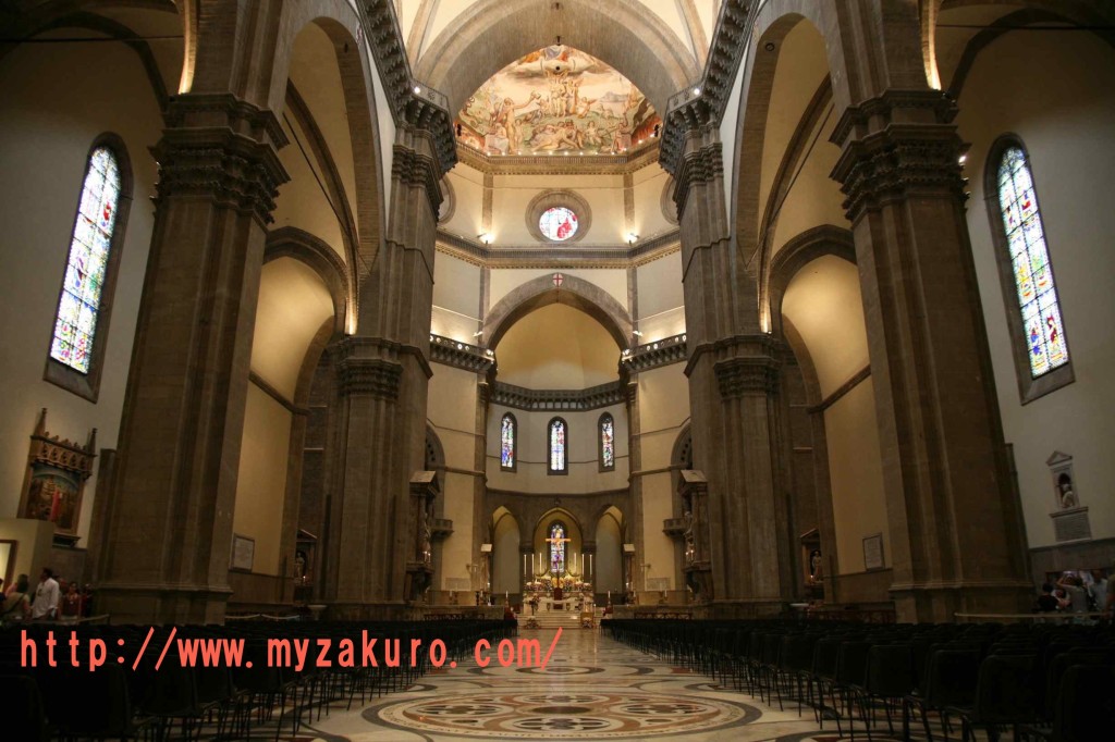 サンタ・マリア・デル・フィオーレ大聖堂の内部
